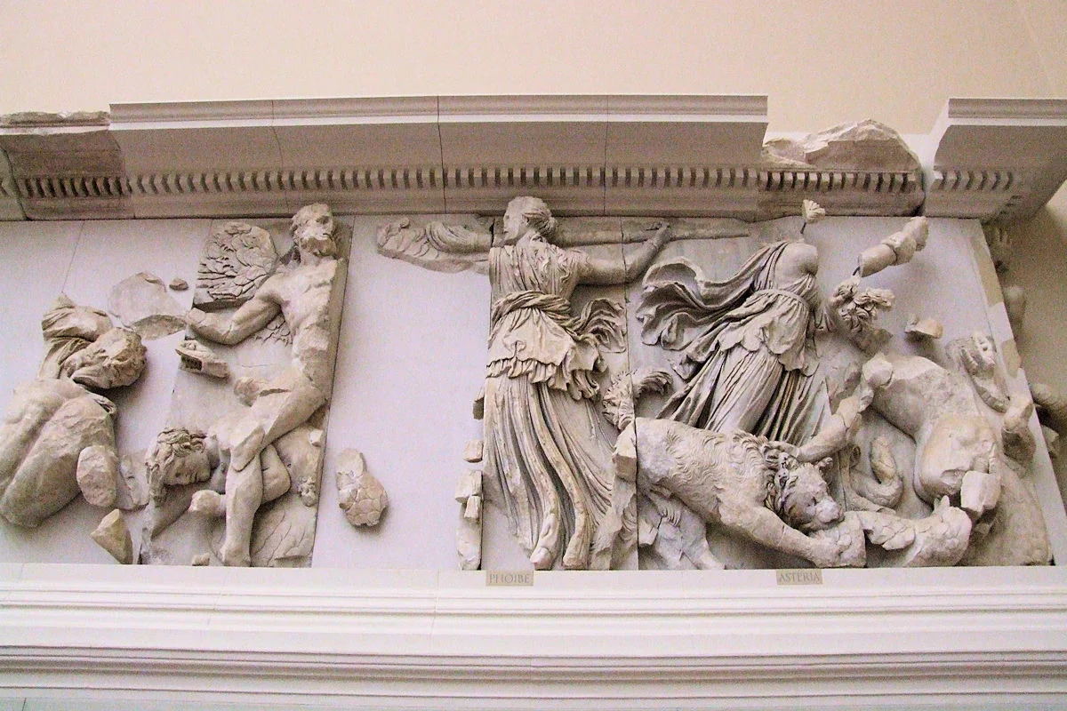 ▷ TITANES » Principales Titanes En La Mitología Griega 5 Febe
