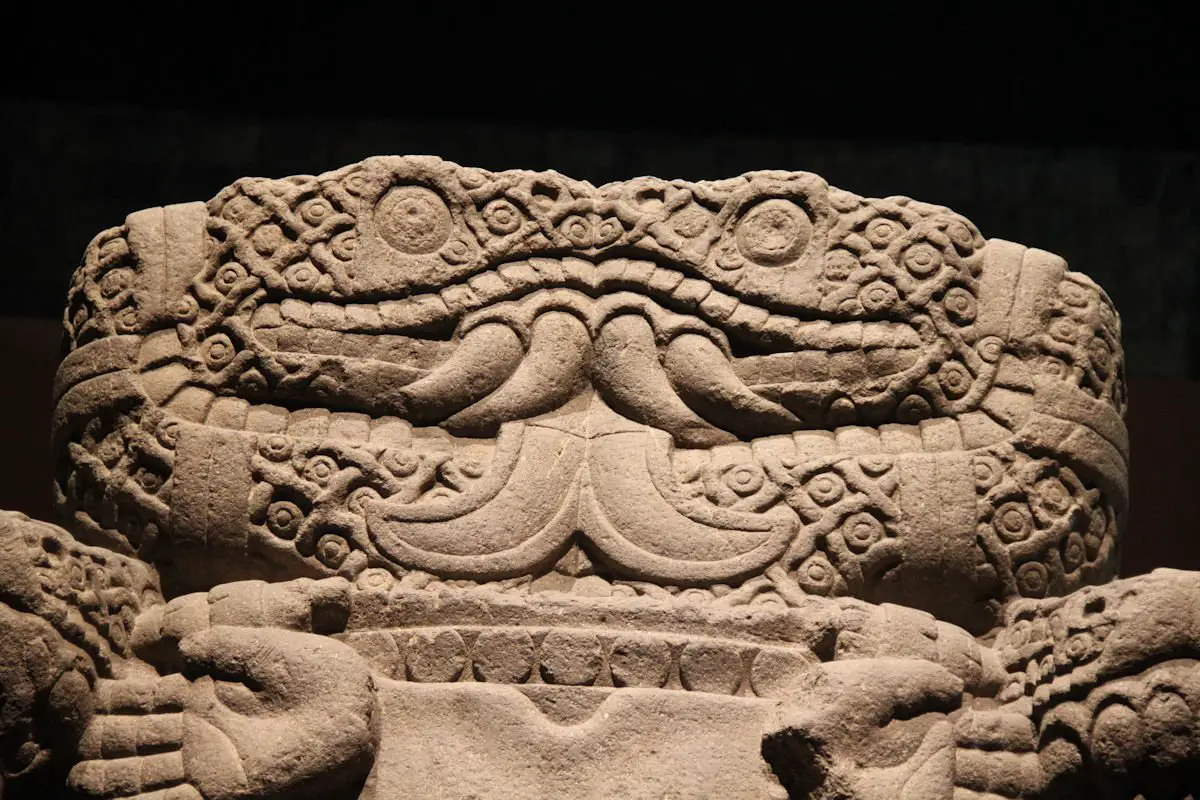 ▷ MITOLOGÍA MÉXICA » Dioses y leyendas de esta civilización 2 Coatlicue