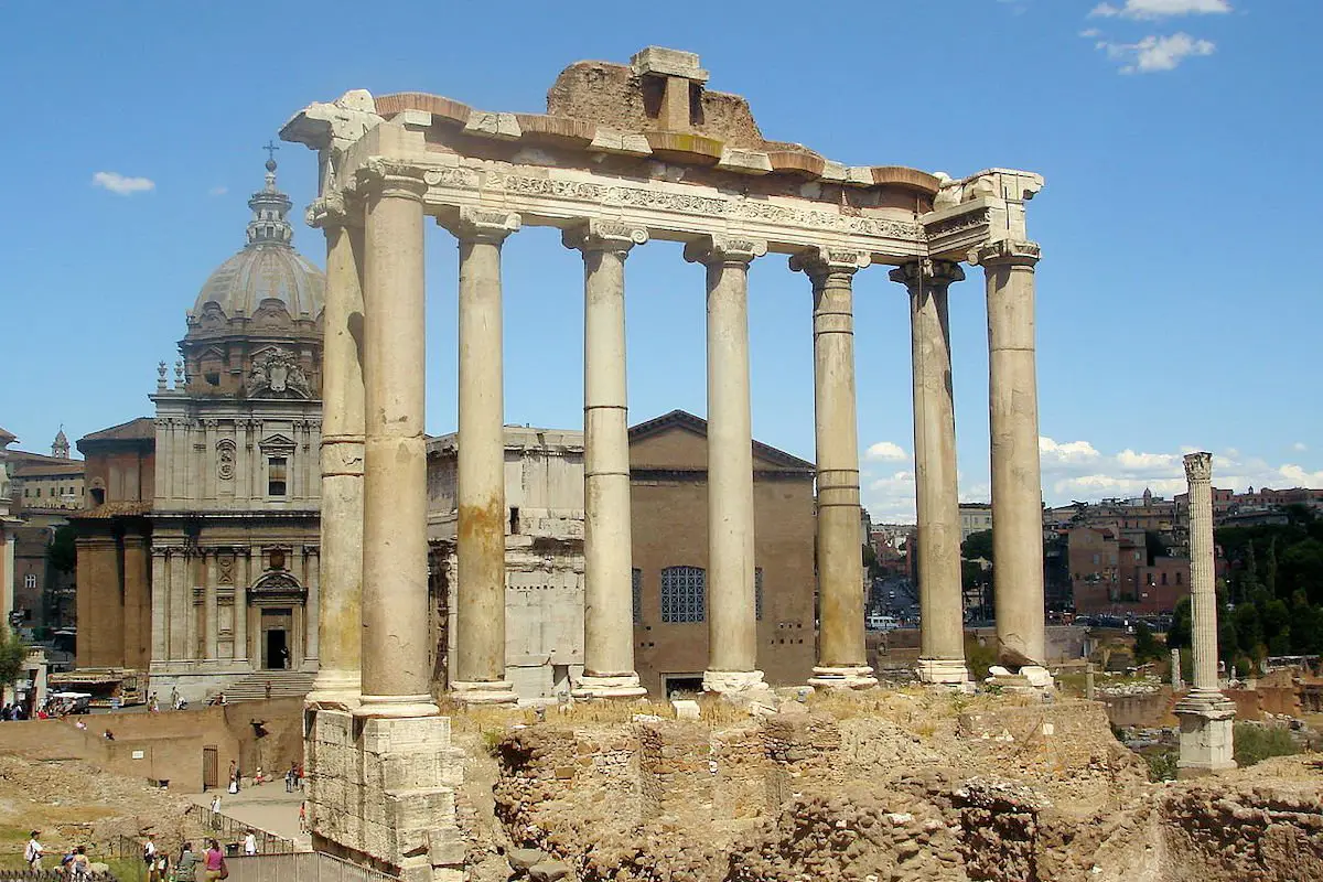 Foro dedicado a la adoración de Saturno